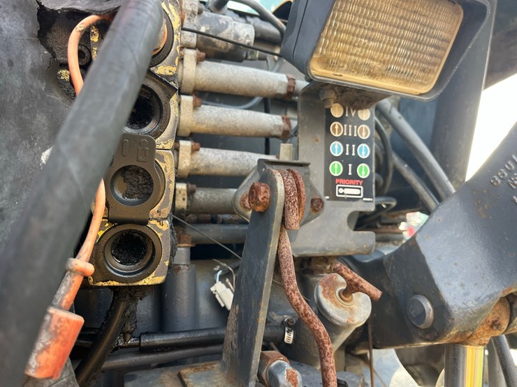 caterpillar-ch55-image-40