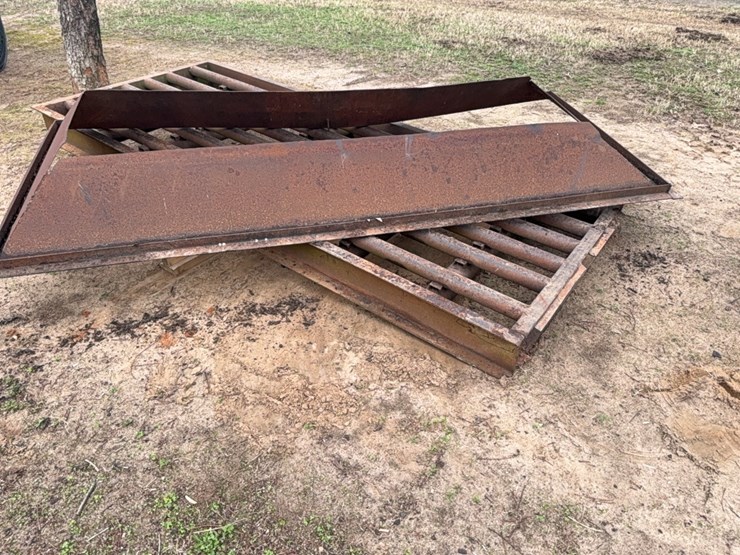 dump-pit-cover-and-top-of-funnel-image-26