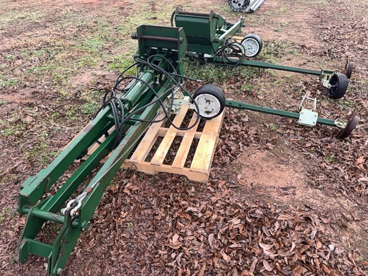 kmc-eight-row-folding-row-markers-image-8