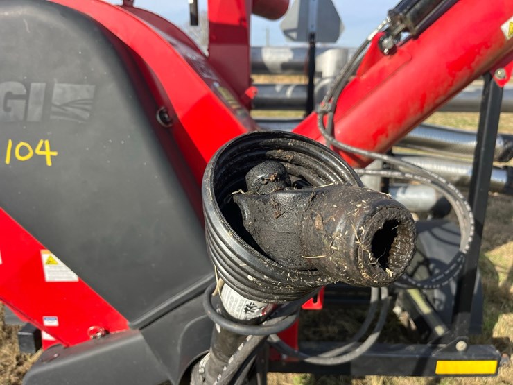 agi-grain-vac,-looks-like-new,-call-252-943-4231-with-questions-image-3