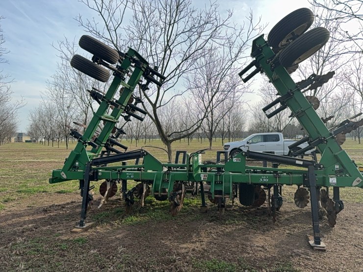 unverferth-ripper-stripper-image-9