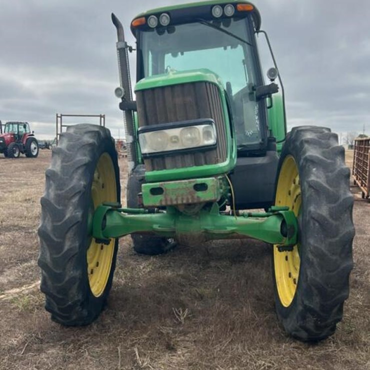 JOHN DEERE 7330