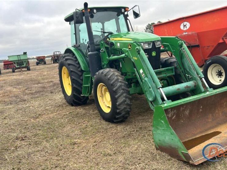 john-deere-6120e-tractor,-s/n-1p06120eej0010886:-loader-w/-bkt.,-5779-hrs-image-2