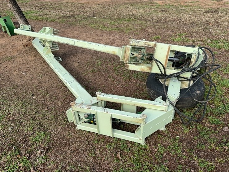 kmc---lift-assist-wheels-image-29