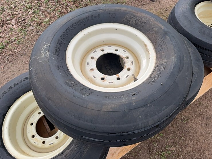 unverferth-6-wheel-towable-assist-wheels-for-converting-3-pt.-implement-to-pull-type-conversion-image-17