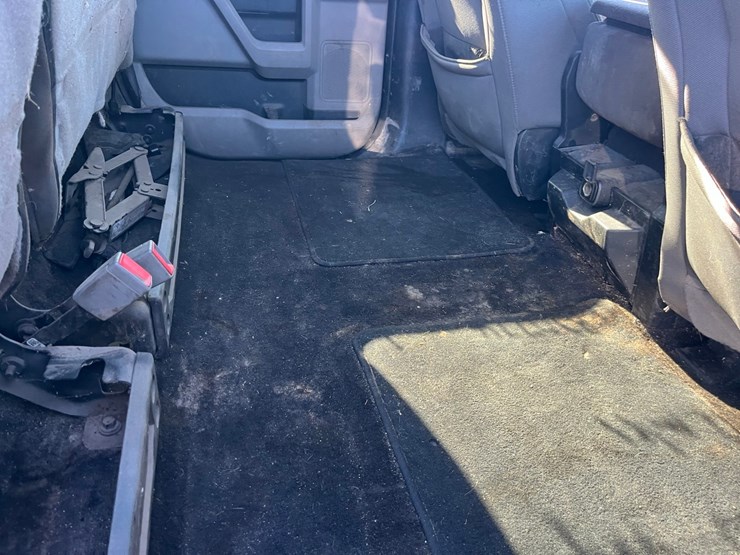 2018-ford-f150-image-14