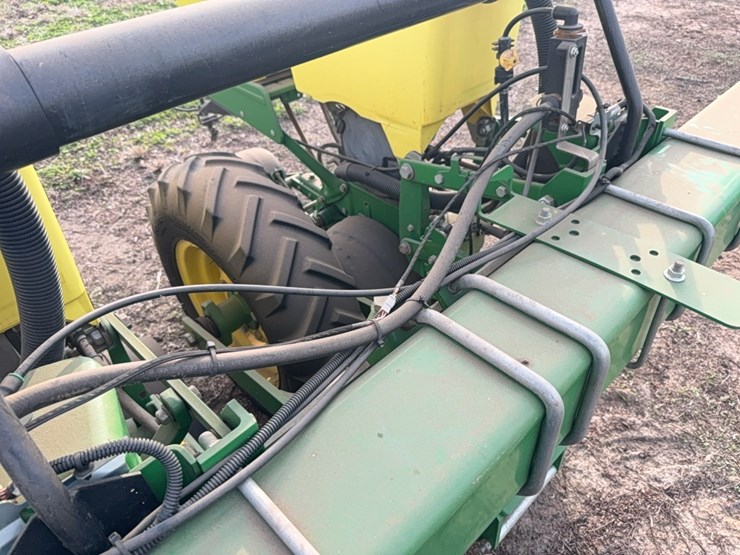 john-deere-1725-image-67