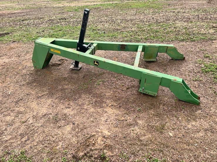 john-deere-implement-tongue-with-jack-image-8