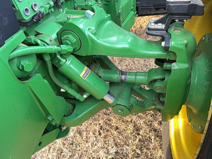 2022-john-deere-8r-410-image-25