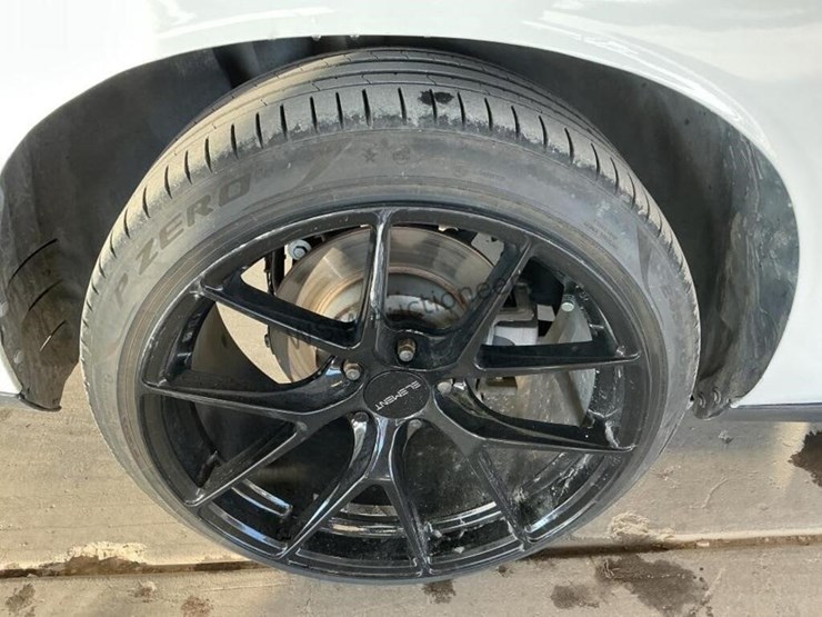 2016-dodge-challenger-sdn-image-8