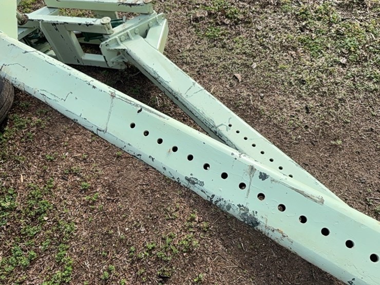 kmc---lift-assist-wheels-image-45