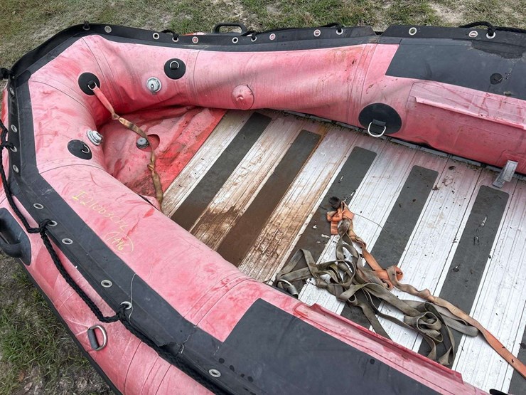 10ft.-inflatable-fire-rescue-boat-image-5