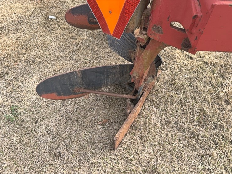 case-ih-165-image-15