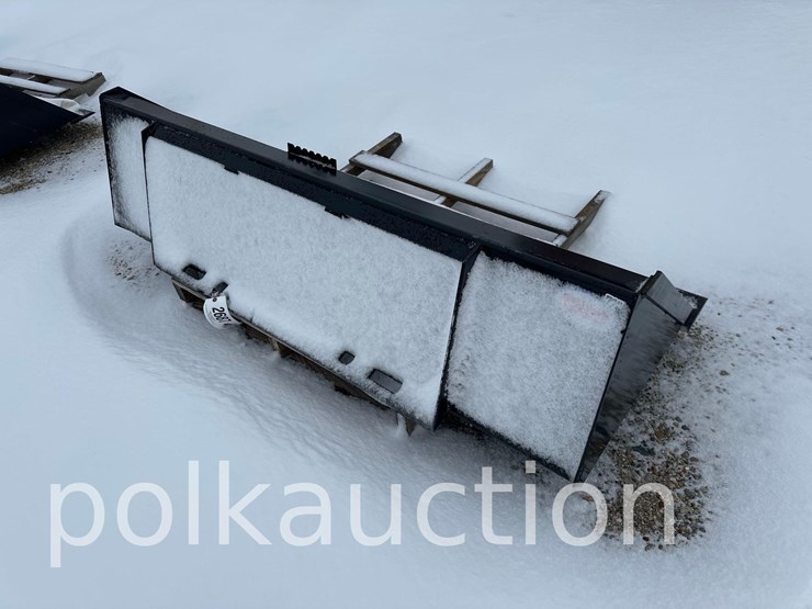 2687---72"-skid-steer-bucket-image-2