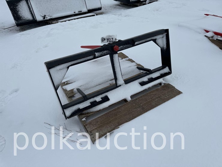 2704---single-prong-bale-spear-image-2