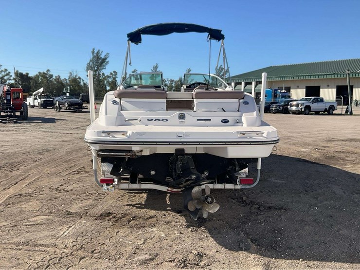 2014-sea-ray-250slx-bowrider-boat-with-t/a-boat-trailer-image-6