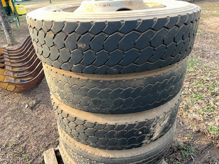 six-various-truck-tires-image-16