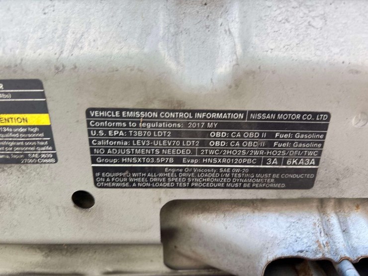 2017-nissan-pathfinder-image-11