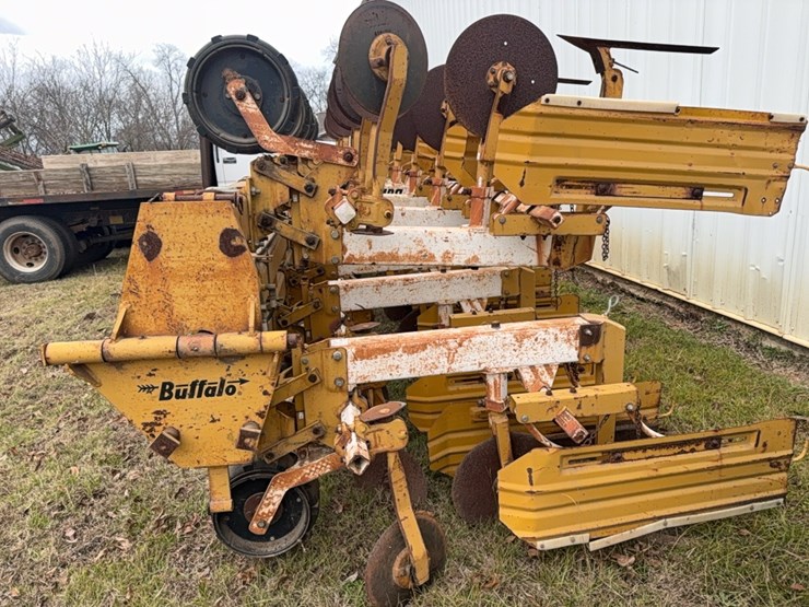 buffalo-6300-image-2