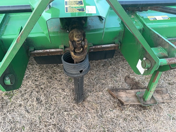 john-deere-520-image-19