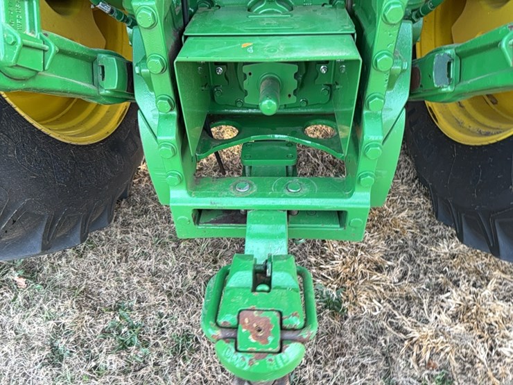 2022-john-deere-8r-410-image-37