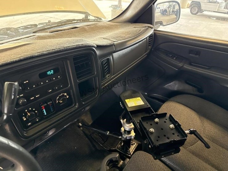 2006-chevrolet-silverado-1500-image-20