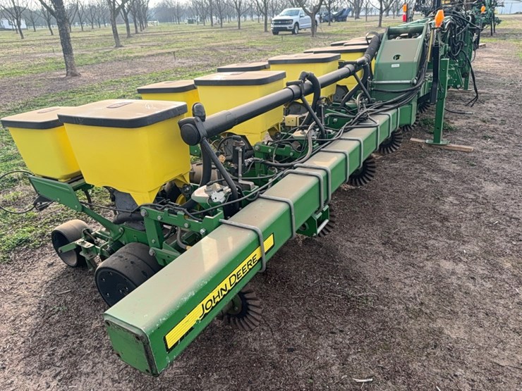 john-deere-1725-image-60