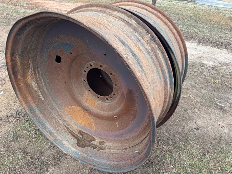 two-rims-approximately-17-5/8-inch-wide-image-9