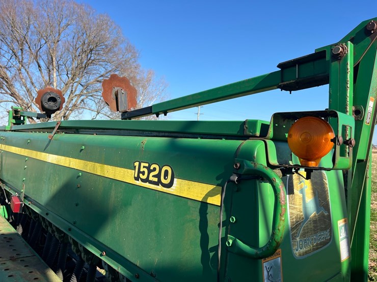 john-deere-1520-image-5