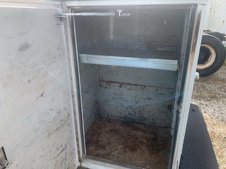 1995-ford-f350-xlt-image-16