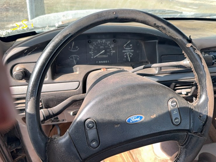 1992-ford-f150-xlt-image-15