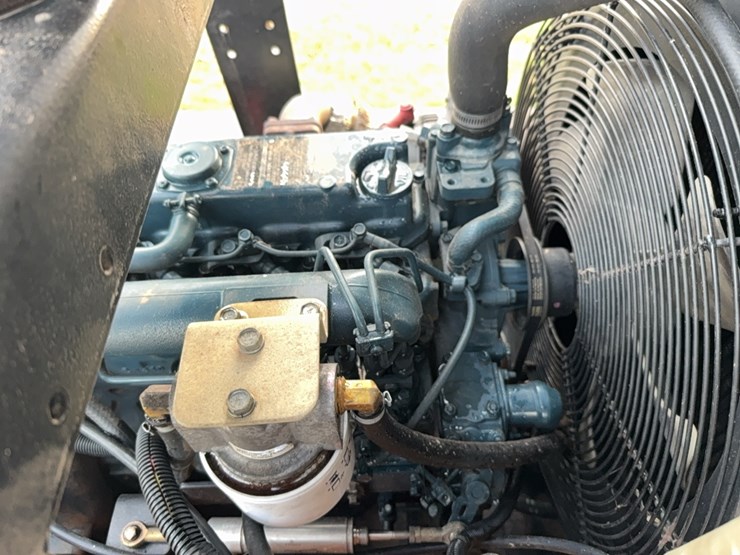 doosan--trailer-type-air-compressor-image-7