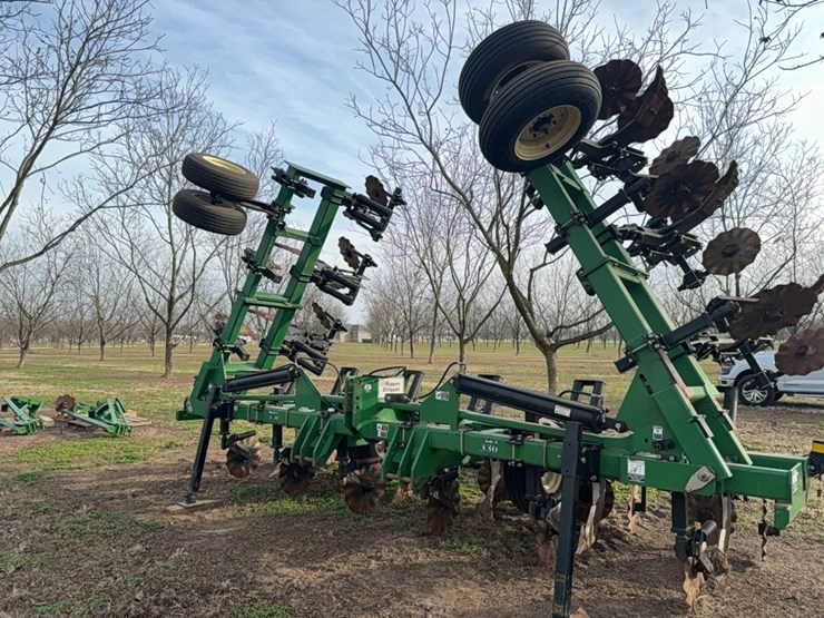 unverferth-ripper-stripper-image-5