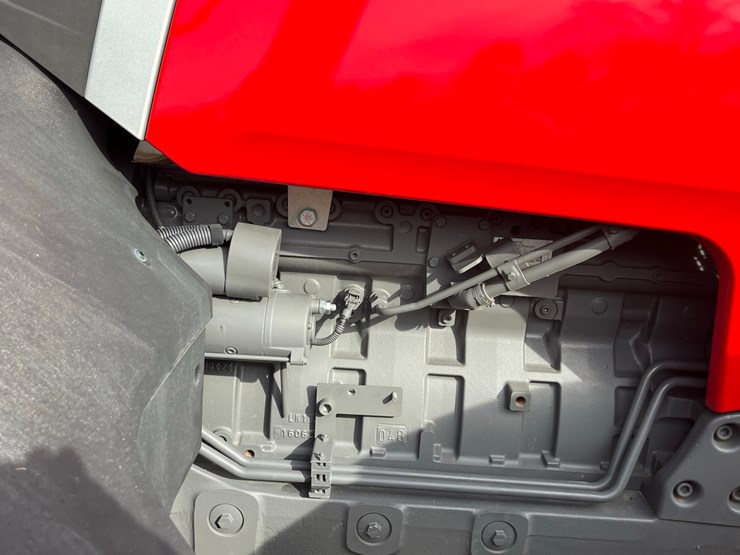 2023-massey-ferguson-8s.265-image-15