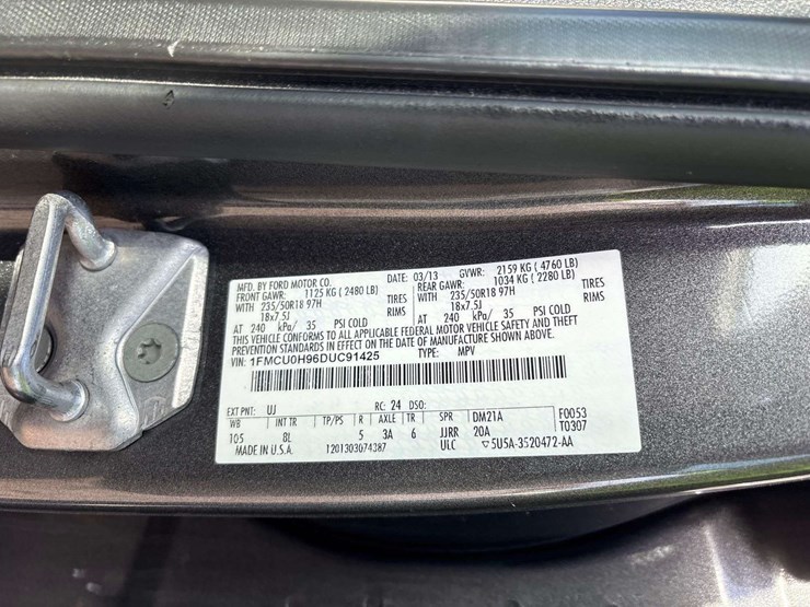 2013-ford-escape-image-5