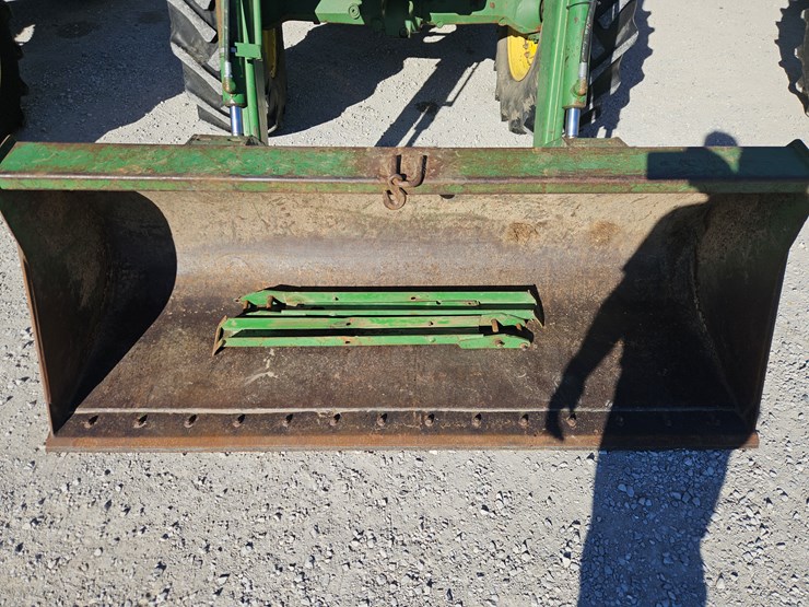 1996-john-deere-6400-image-3