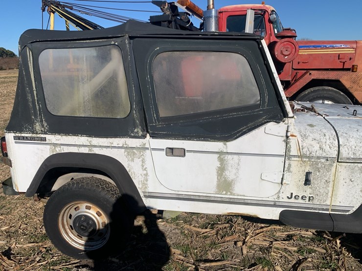 1989-jeep-wrangler-image-6