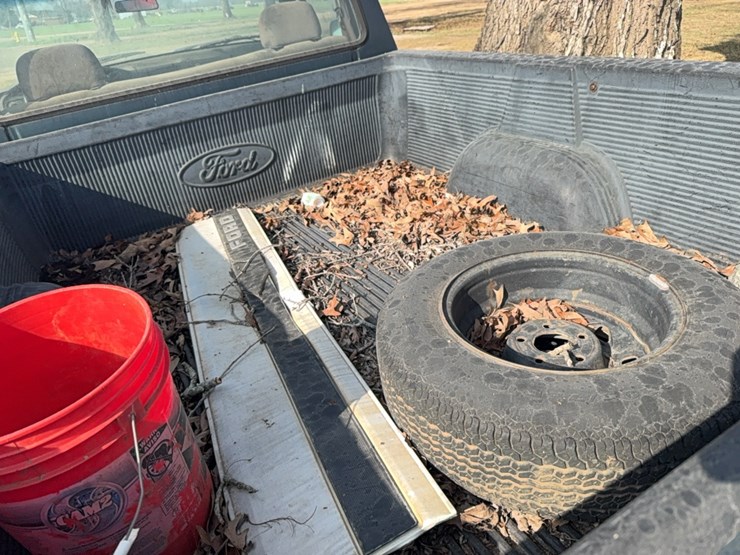 1992-ford-f150-xlt-image-9