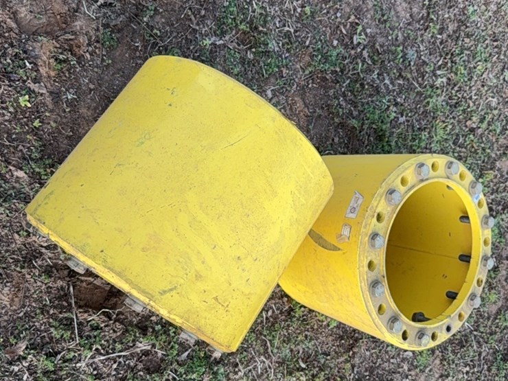 unverferth-12-bolt-front-wheel-spacers-￼-measuring-approximately-16-inches-outside-the-outside-image-5