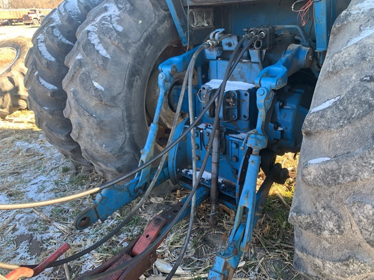 ford-tractor-image-4