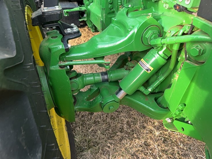 2022-john-deere-8r-410-image-24