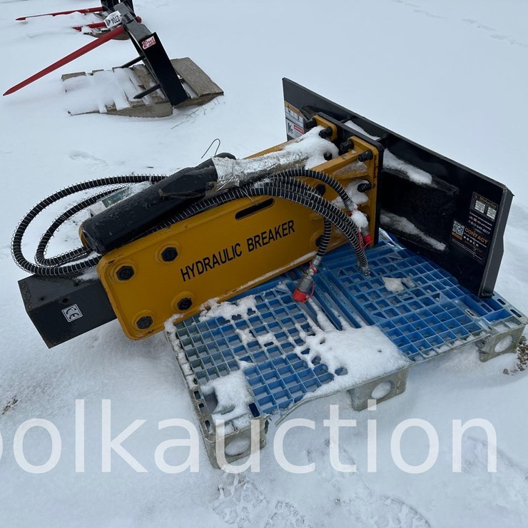 2693 - WOLVERINE HYDRAULIC BREAKER