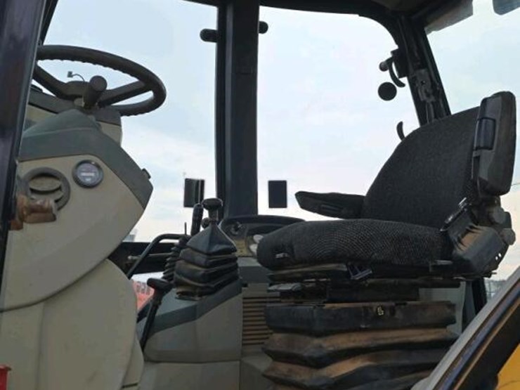 caterpillar-430e-image-16