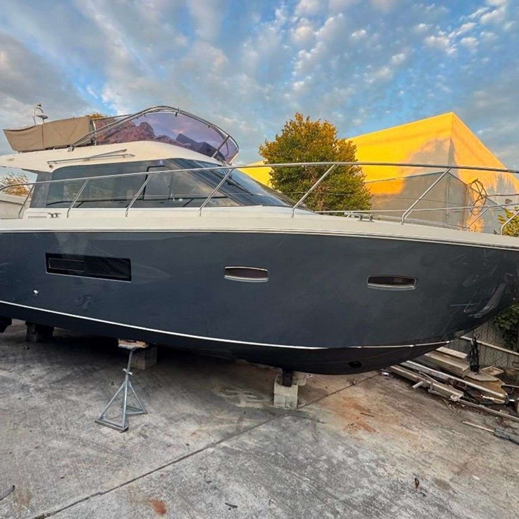 2015 Sealine F380 Boat