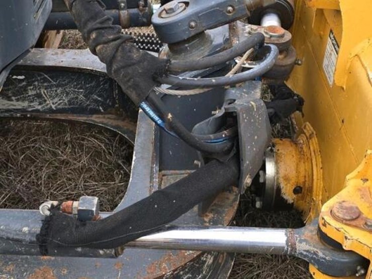 2016-deere-550k-image-4