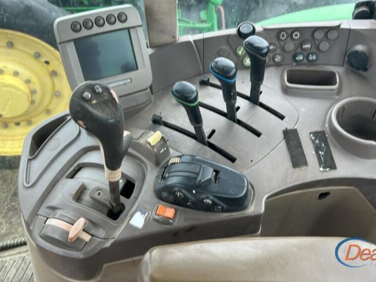 john-deere-7330-image-21