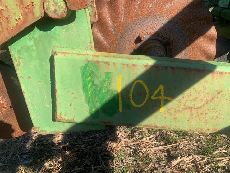 folding-grain-drill-image-2