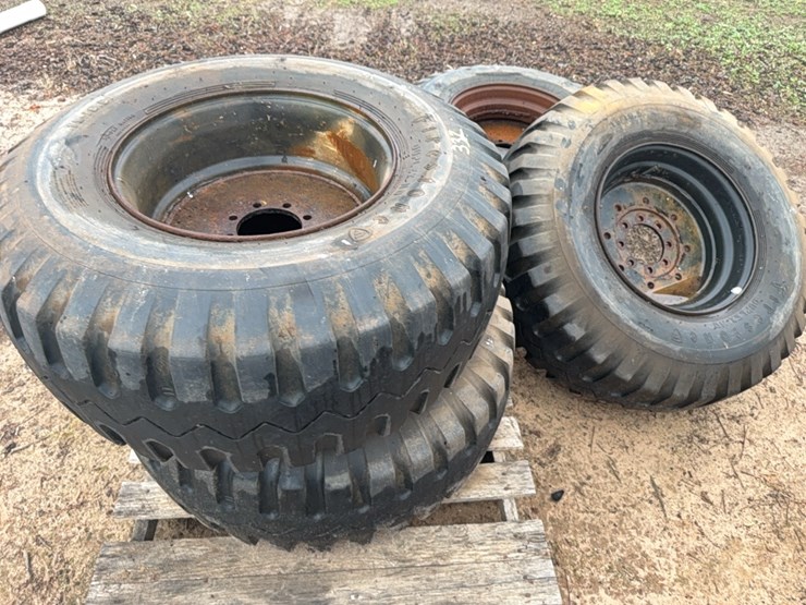 4----mix-brand-tire-with-custom-rims-15-19.5-image-2