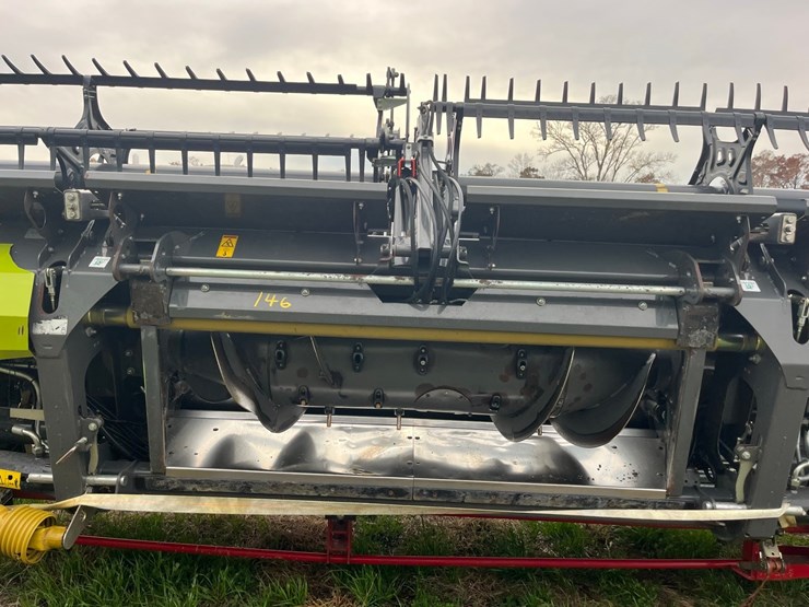 claas-convio-1380-45-draper-head--(-not-the-trailer,-it’s-lot-108)-image-9