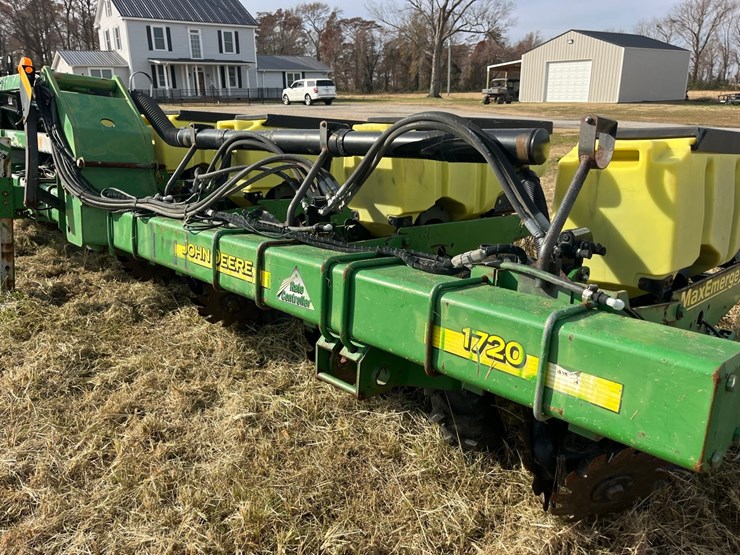 john-deere-36-image-1